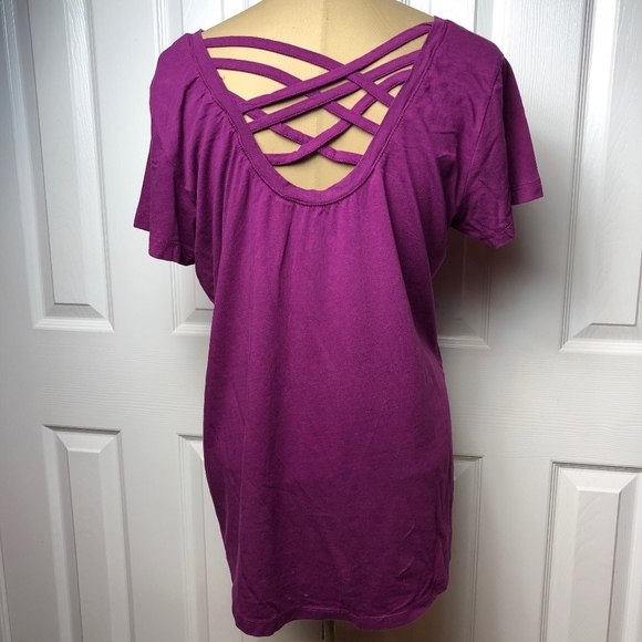Purple Top with Back Design - Picture 3 of 4
